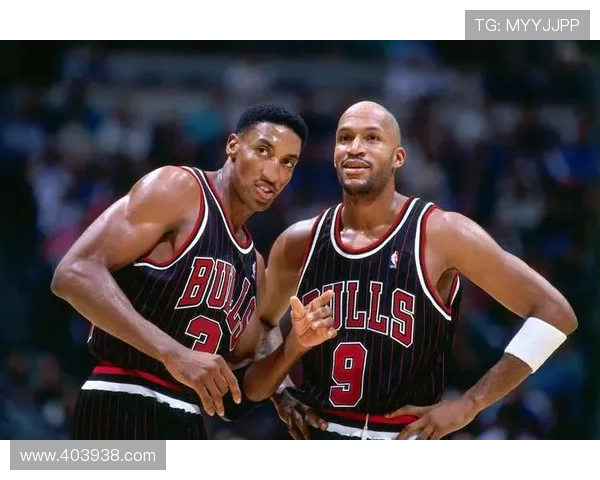 马刺八人得分上双狂胜40分 哈珀冲击冠军第三 马刺八人得分上双狂胜40分 哈珀冲击冠军第三